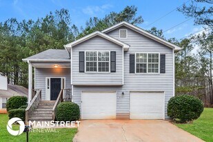 4481 Latchwood Dr in Stonecrest, GA - Building Photo