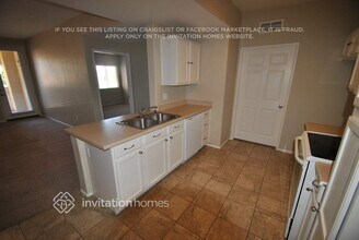 41410 Juniper St in Murrieta, CA - Building Photo - Building Photo