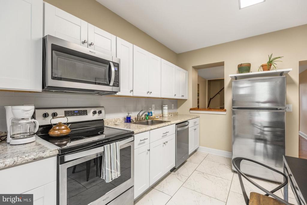 2624 Jasper St in Philadelphia, PA - Building Photo