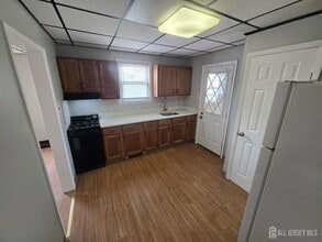 138 Hamilton Blvd in Piscataway, NJ - Building Photo - Building Photo