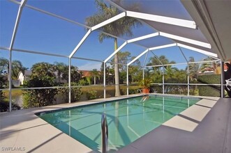 5108 Harrogate Ct in Naples, FL - Building Photo - Building Photo