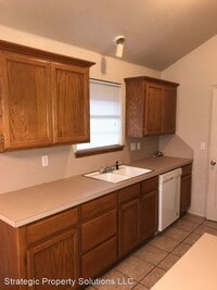 1231 Kingston Rd photo'