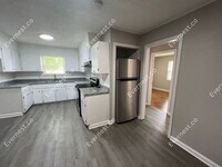 904 Sorrells Dr photo'