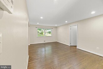 3613 N Kensington St in Arlington, VA - Building Photo - Building Photo