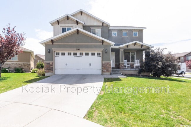 property at 1549 Old Shepard Cir
