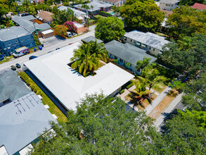 1941 Washington St in Hollywood, FL - Building Photo - Building Photo