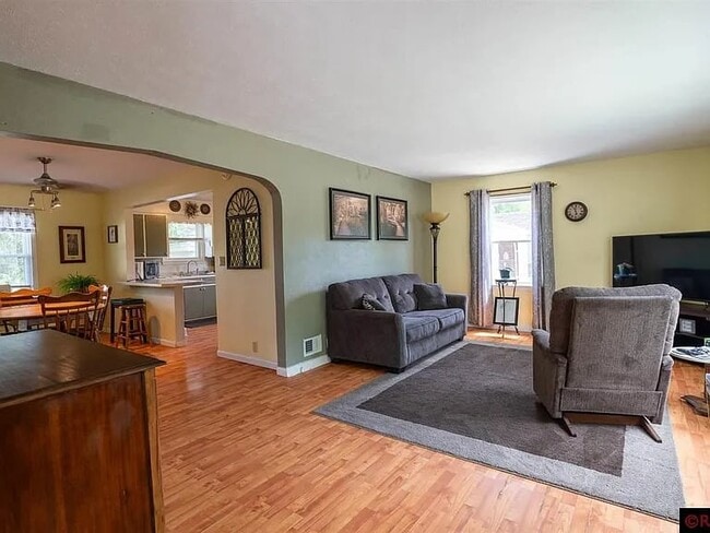 property at 314 E Ruth St