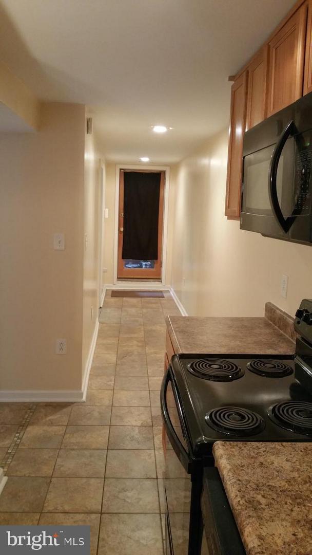 645 L St NE, Unit Basement