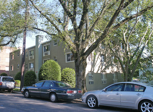 Renaissance Apartments at Hartford in Washington, DC - Building Photo - Building Photo