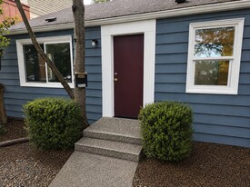 4424 42nd Ave SW in Seattle, WA - Building Photo