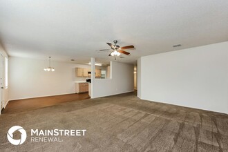 2924 Rising Crest Dr in Lancaster, TX - Building Photo - Building Photo