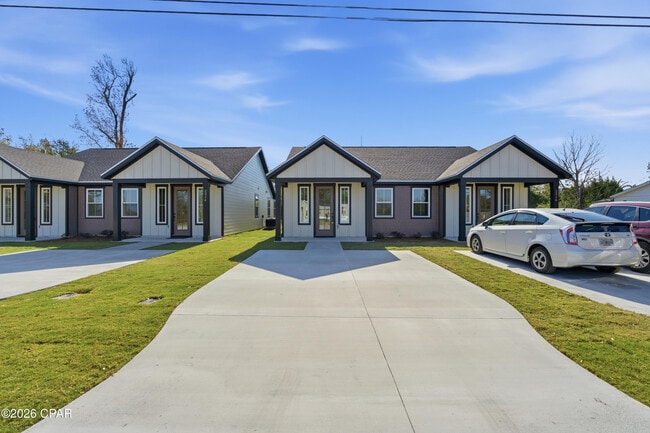 property at 2316 E 19th Pl