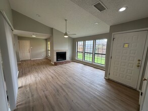 4740 Berridge Ln in Dallas, TX - Building Photo - Building Photo