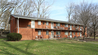 Sater Village Apartments in Lancaster, OH - Building Photo - Building Photo