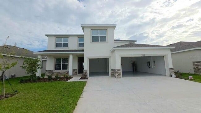 2212 Sienna Spruce St in Wesley Chapel, FL - Building Photo - Building Photo