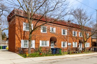 4A Humberview Rd in Toronto, ON - Building Photo