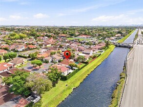 631 SW 88th Ct in Miami, FL - Building Photo - Building Photo