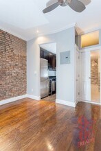 230 E 32nd St, Unit 1A in New York, NY - Building Photo - Building Photo