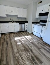 2436 Thoroughbred Dr in Bowling Green, KY - Building Photo - Building Photo