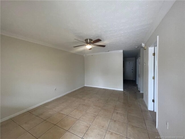 206 N 28th St in Fort Pierce, FL - Building Photo - Building Photo