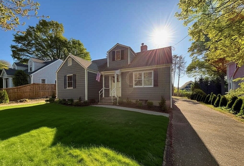 29 Ridgeley St in Darien, CT - Building Photo