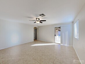 2013 S 86th Dr in Tolleson, AZ - Building Photo - Building Photo