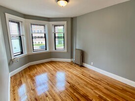 69 Quint Ave, Unit 9 in Boston, MA - Building Photo