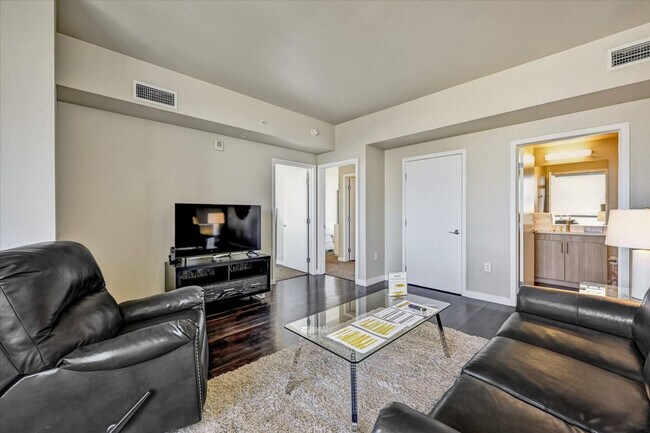 77 N Almaden Ave-Unit -ID1029855P in San Jose, CA - Building Photo - Building Photo