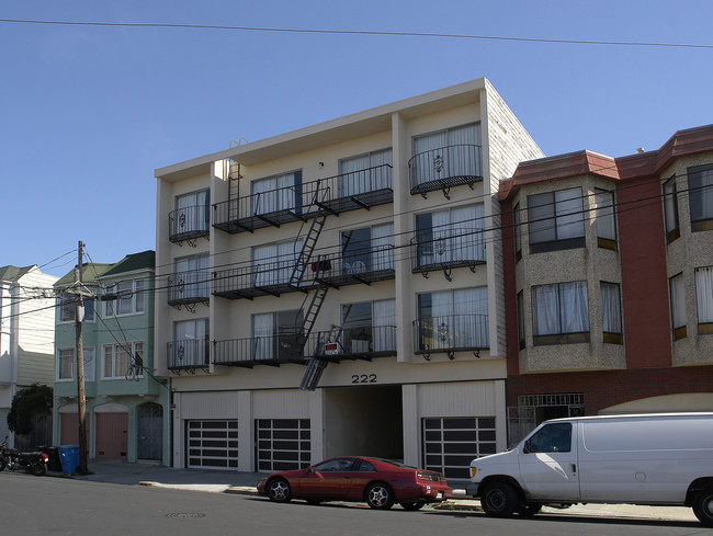 222 N Willard St in San Francisco, CA - Building Photo - Building Photo