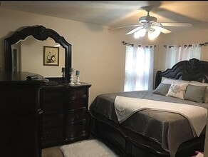 20711 Sycamore Wood Dr in Houston, TX - Building Photo - Building Photo