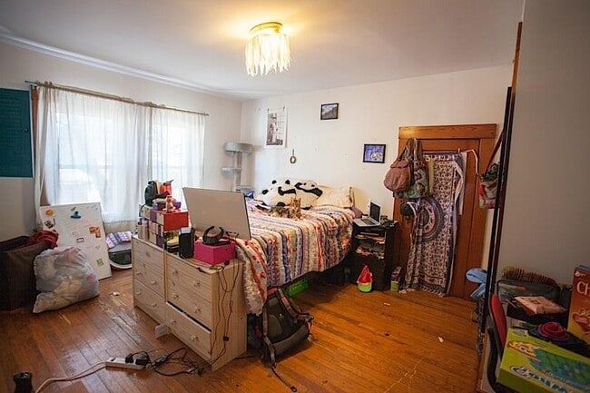 32 Hawthorne St in Somerville, MA - Building Photo - Building Photo