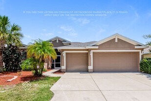 6640 Bobby Jones Ct in Palmetto, FL - Building Photo