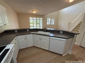 92-1061-1061 Koio Dr in Kapolei, HI - Building Photo - Building Photo