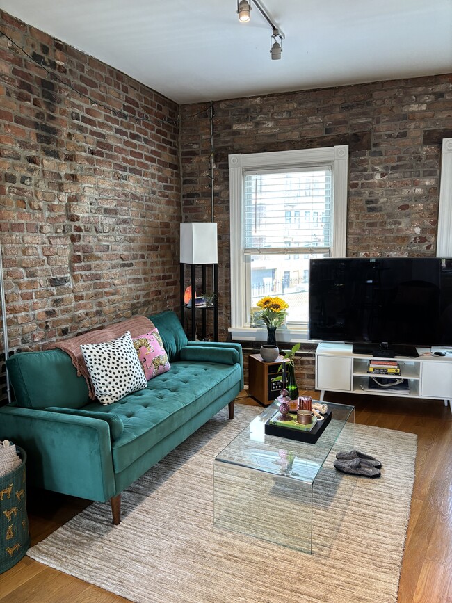 56 Snow Hill St, Unit 2
