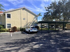 12750 Equestrian Cir in Ft. Myers, FL - Building Photo