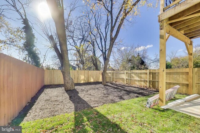 5333 Hayes St NE in Washington, DC - Building Photo - Building Photo