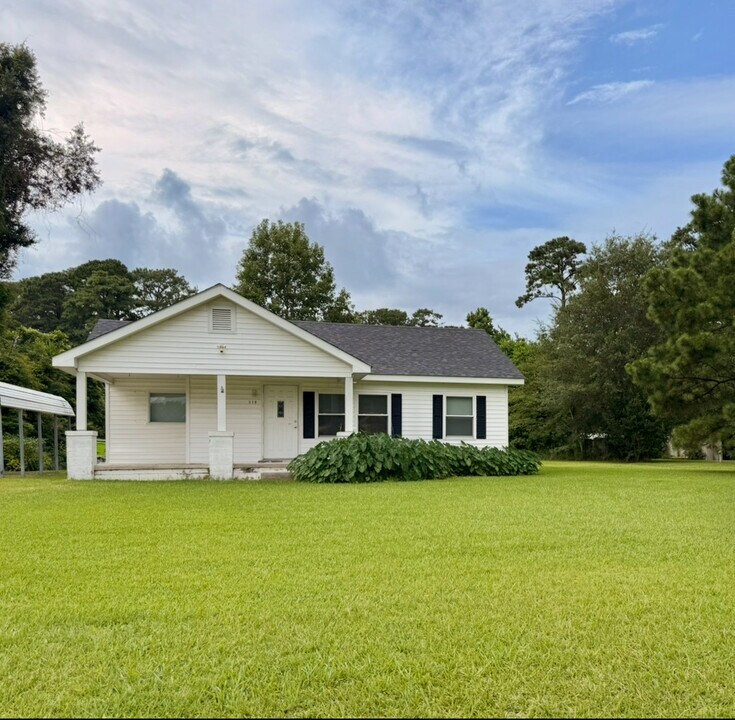 316 Neuse Forrest Ave in New Bern, NC - Building Photo