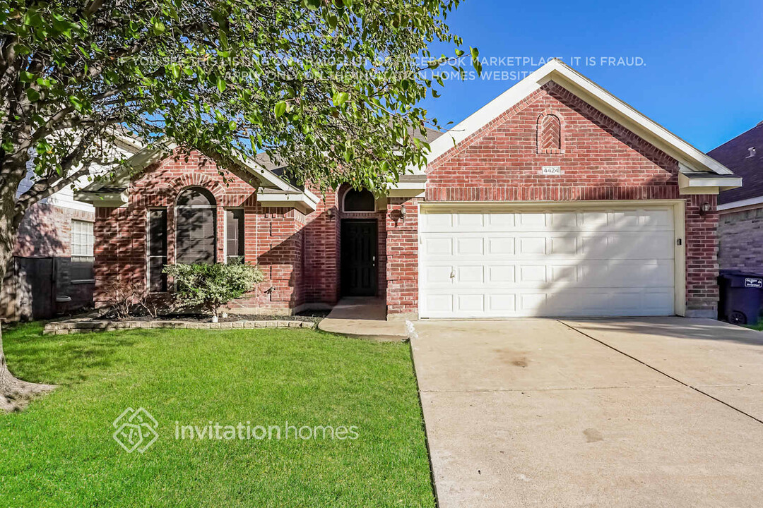 4424 Stepping Stone Dr in Fort Worth, TX - Building Photo