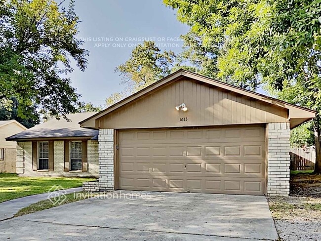 1613 Cantrell Blvd in Conroe, TX - Building Photo - Building Photo