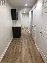 5568 Freshwater Dr in Mississauga, ON - Building Photo - Building Photo