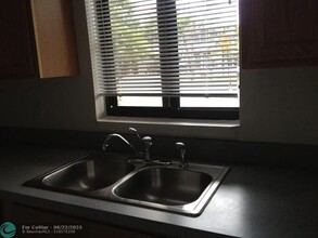 19 Meridian Ave in Key Largo, FL - Building Photo - Building Photo