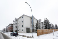 6201-6299 16a Ave SE in Calgary, AB - Building Photo - Building Photo