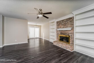8716 Astrid Ave in Louisville, KY - Building Photo - Building Photo