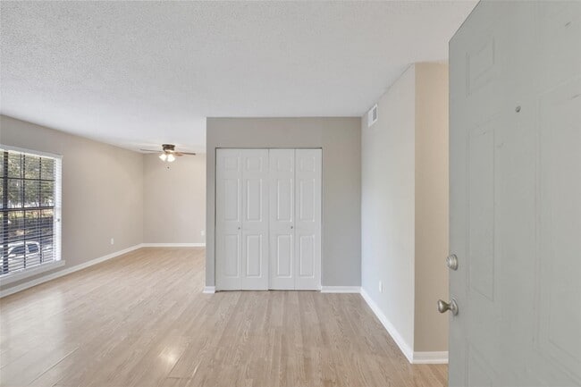 1300 Baker Ave