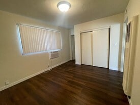 138 S Pepper St, Unit 138