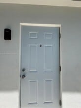 11000 SW 47th Terrace, Unit 3 in Miami, FL - Building Photo - Building Photo