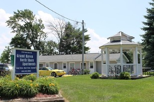 Grand Haven North Shore Apartments