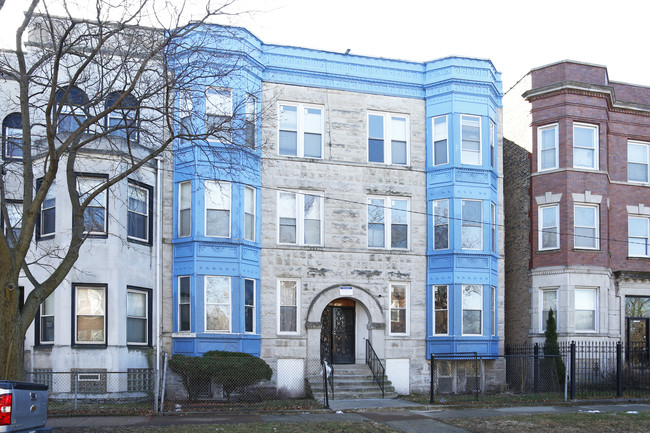 1431 E 66th Pl in Chicago, IL - Foto de edificio - Building Photo