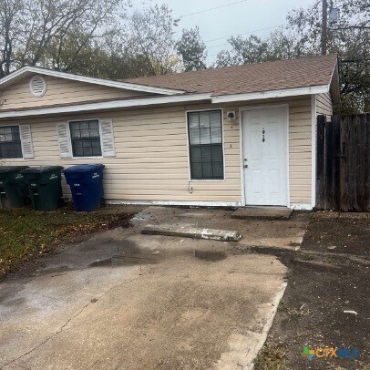 917 S 13th St in Copperas Cove, TX - Building Photo