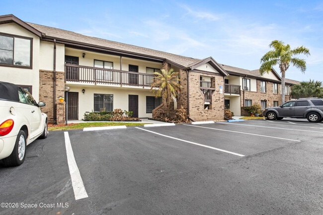 1515 Huntington Ln in Rockledge, FL - Foto de edificio - Building Photo